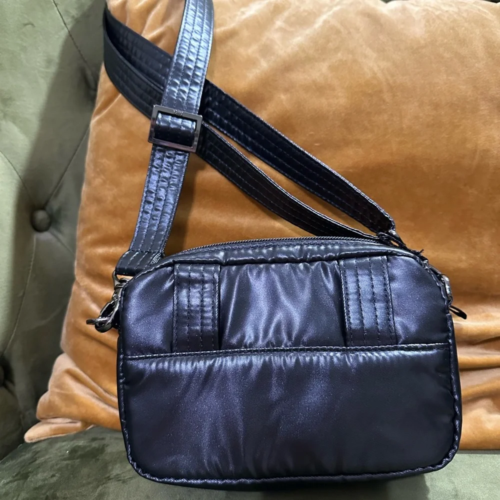 New! Lug Coupe Convertible Crossbody/Sling/Hip Bag - Picture 4 of 16